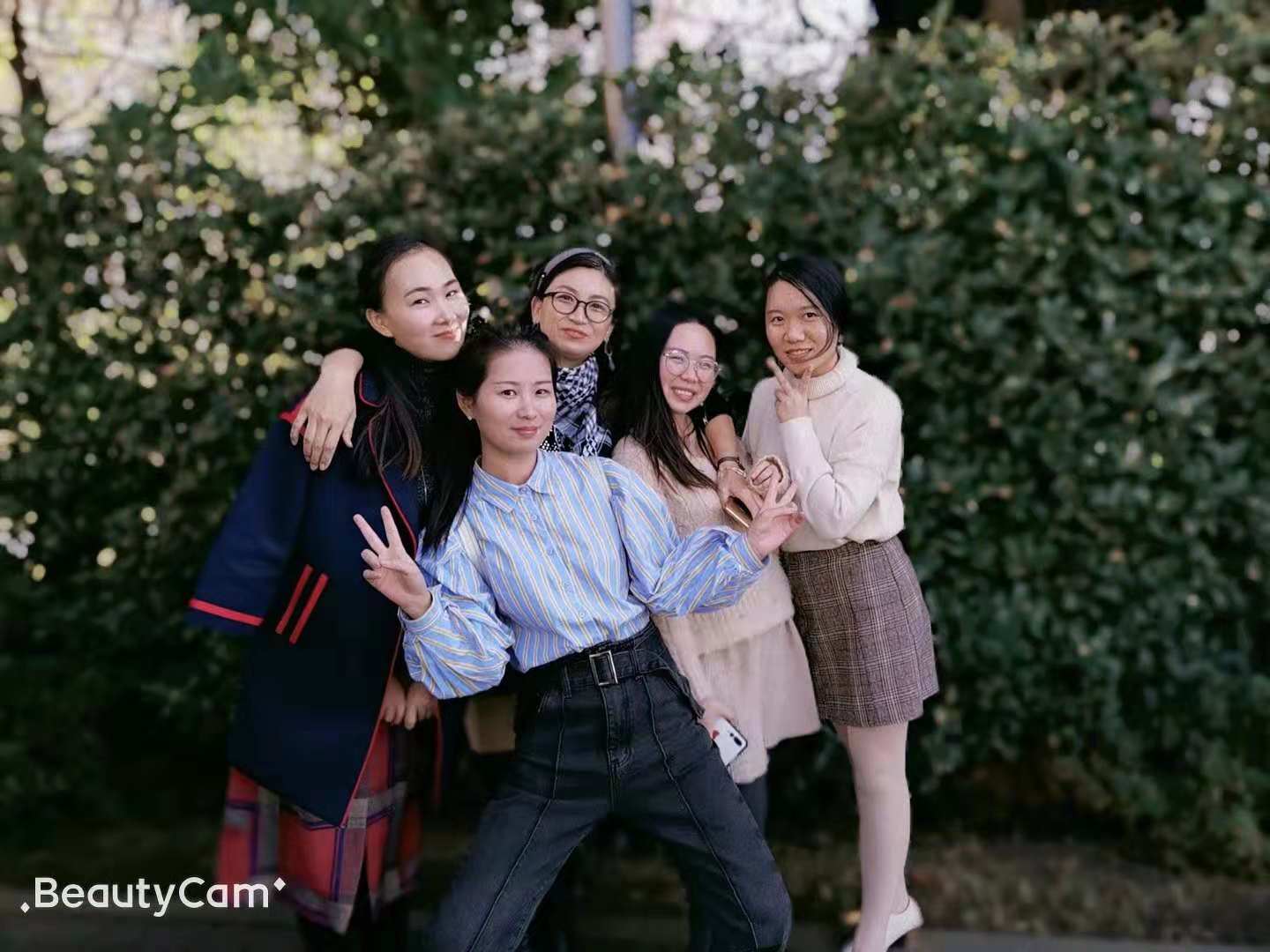 1544006877884216.jpg 图片关键词