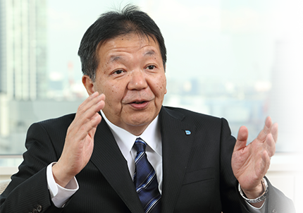 法人代表社长　札場 操