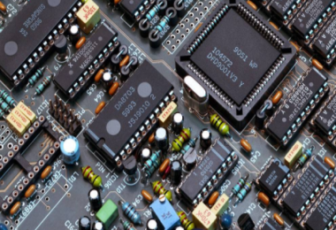 工信部：2017年中国集成电路产业规模突破5400亿元 外资贡献占三成